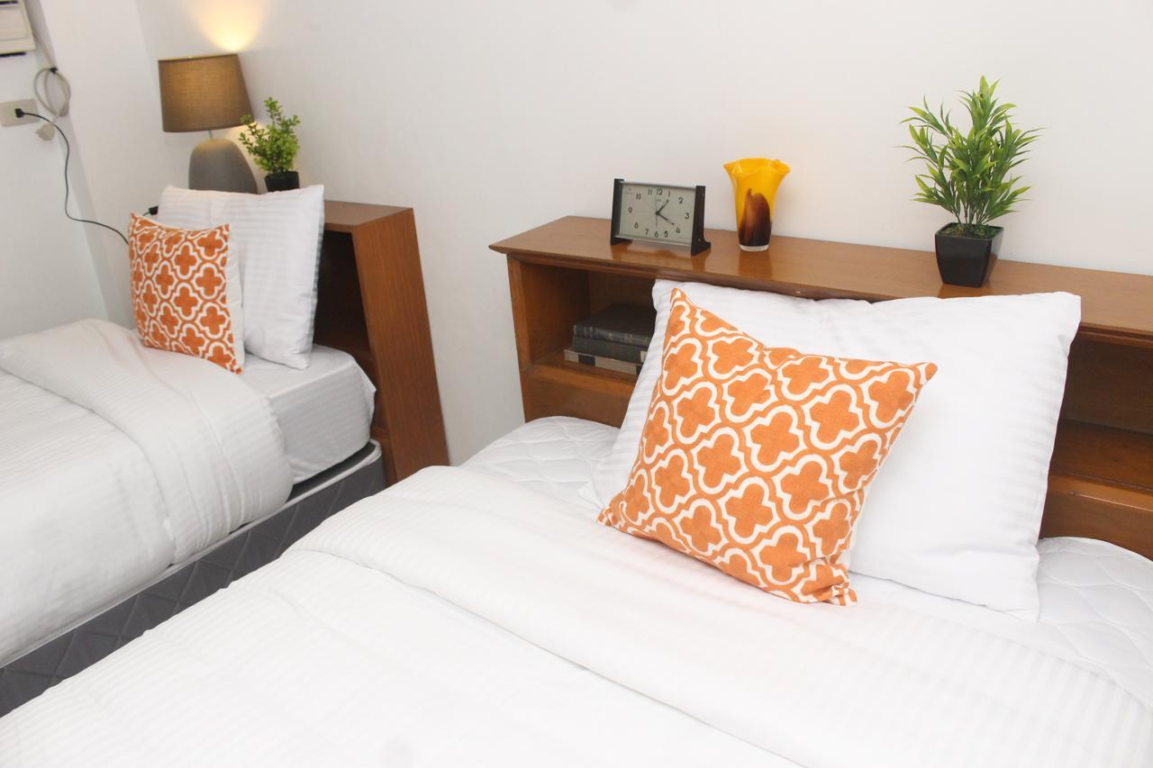 The White Bed And Breakfast Bacolod Zewnętrze zdjęcie