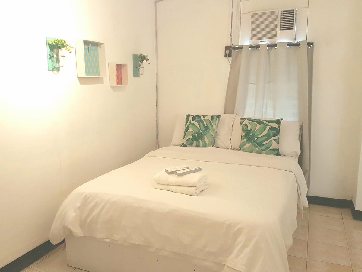 The White Bed And Breakfast Bacolod Zewnętrze zdjęcie